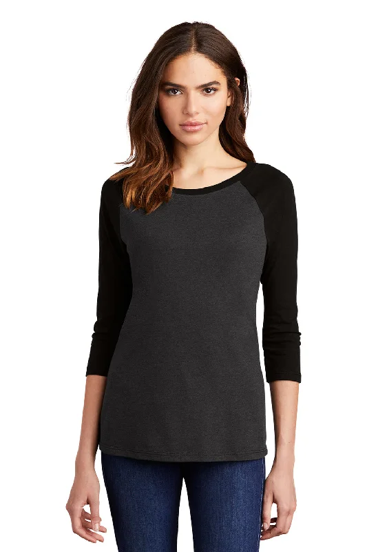 Women's T - shirt with a geometric printDistrict Womens Perfect Tri 3/4 Sleeve Crewneck T-Shirt - Black Frost/Black Women's T - shirt with a geometric printDistrict Womens Perfect Tri 3/4 Sleeve Crewneck T-Shirt - Black Frost/Black