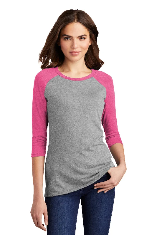 Women's T - shirt with a lace - up backDistrict Womens Perfect Tri 3/4 Sleeve Crewneck T-Shirt - Grey Frost/Fuchsia Pink Women's T - shirt with a lace - up backDistrict Womens Perfect Tri 3/4 Sleeve Crewneck T-Shirt - Grey Frost/Fuchsia Pink