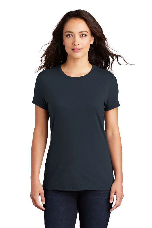 Mock neck women's T - shirt for a modern twistDistrict Womens Perfect Tri Short Sleeve Crewneck T-Shirt - New Navy Blue