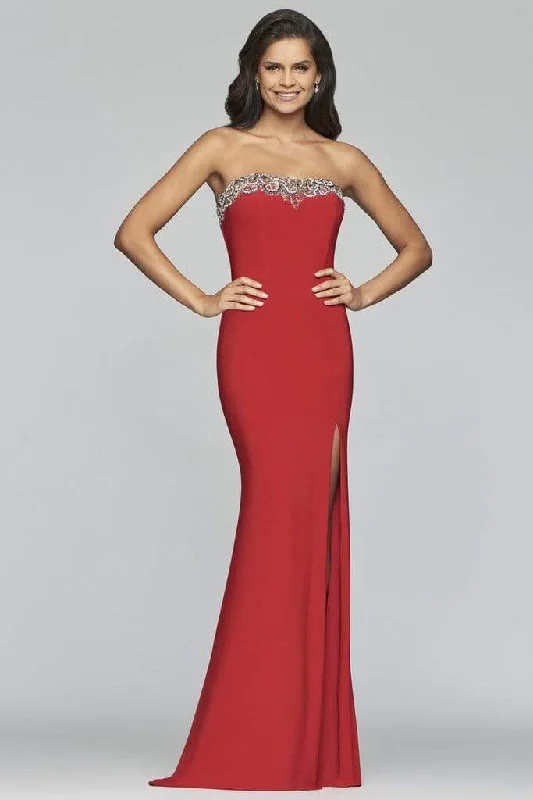 "Boho wedding dresses for women for a free - spirited vibe"Faviana - S10200 Beaded Tulle Neckline Strapless Jersey Dress "Boho wedding dresses for women for a free - spirited vibe"Faviana - S10200 Beaded Tulle Neckline Strapless Jersey Dress