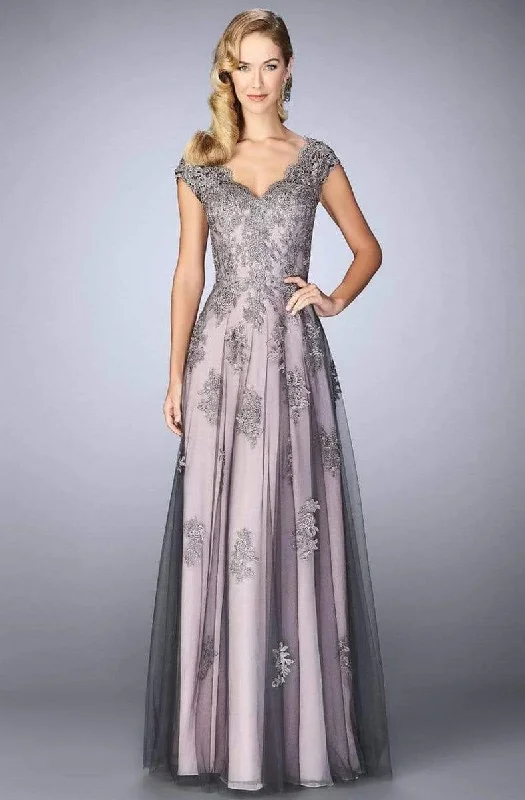 "Comfortable maternity dresses for pregnant women"La Femme - 23449 Two Tone Lace Evening Gown "Comfortable maternity dresses for pregnant women"La Femme - 23449 Two Tone Lace Evening Gown