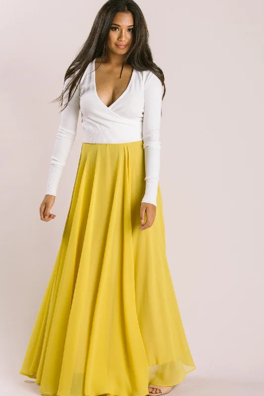 "Seasonal Sale: Save Big on Women's Dresses for Every Occasion"Petite Amelia Full Maxi Skirt "Seasonal Sale: Save Big on Women's Dresses for Every Occasion"Petite Amelia Full Maxi Skirt